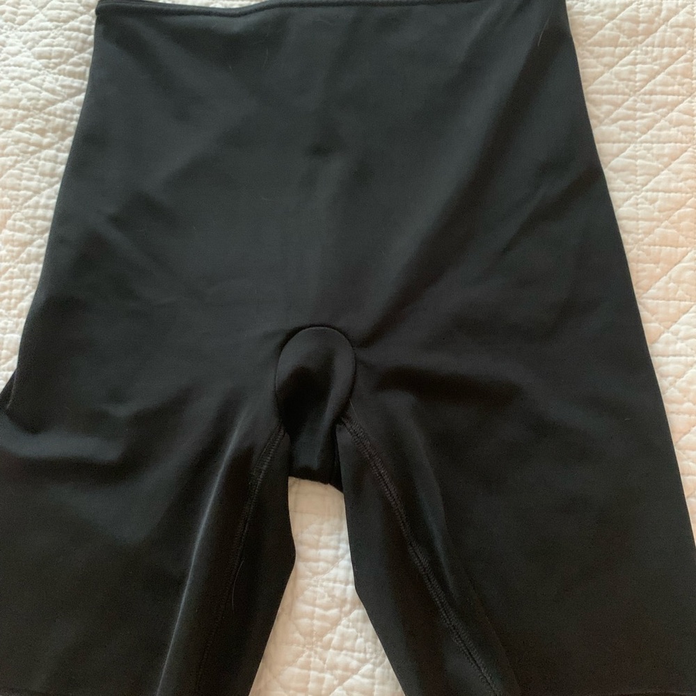 Spanx Tummy & Thigh/Leg Shapewear